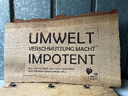 FESU- Für eine saubere Umwelt: Fertiges Schild, Foto Sandra Ruske FESU- Für eine saubere Umwelt: Fertiges Schild, Foto Sandra Ruske